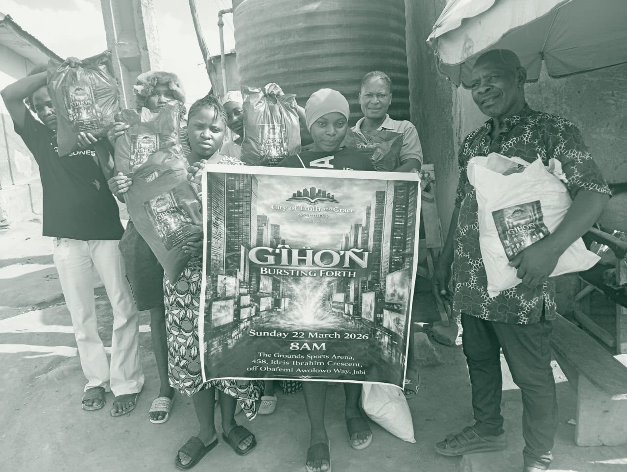 Photograph from a Fisho Initiative feeding outreach.