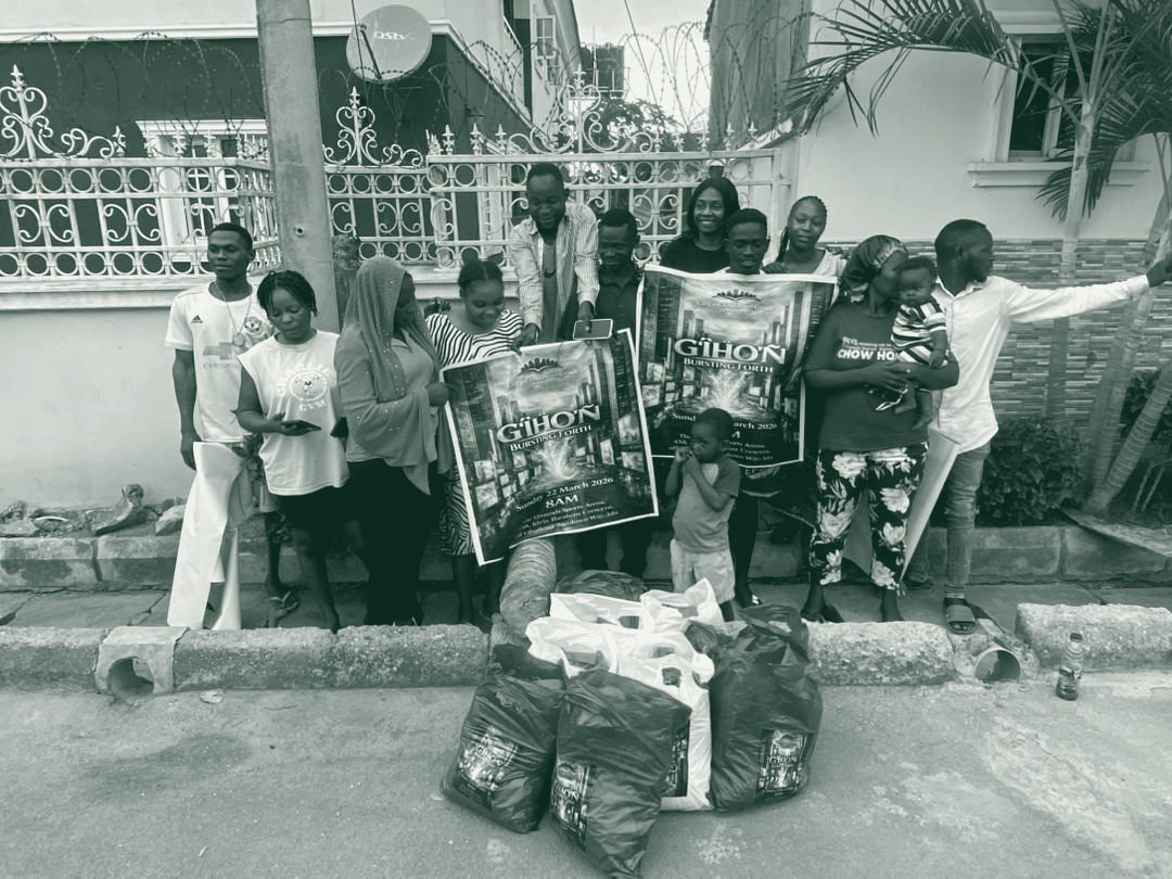 Photograph from a Fisho Initiative feeding outreach.
